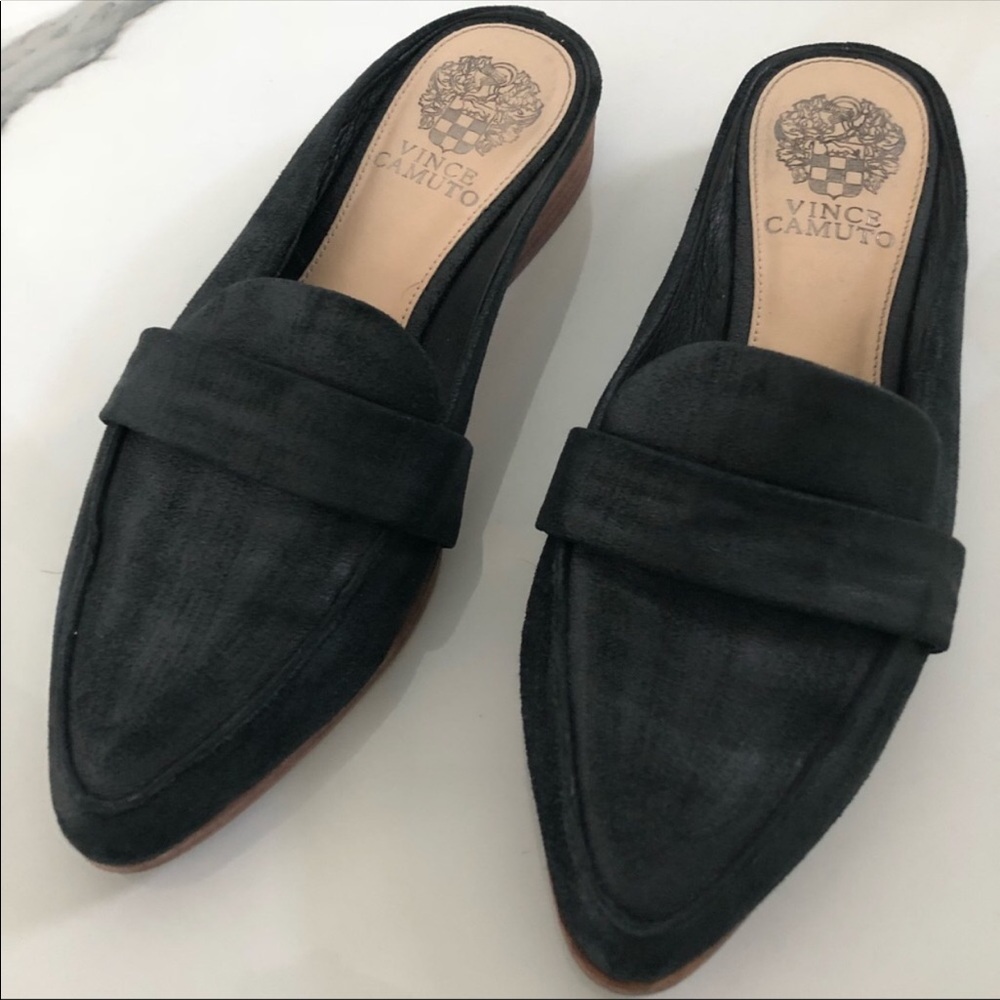 Vince Camuto mules size 6.5